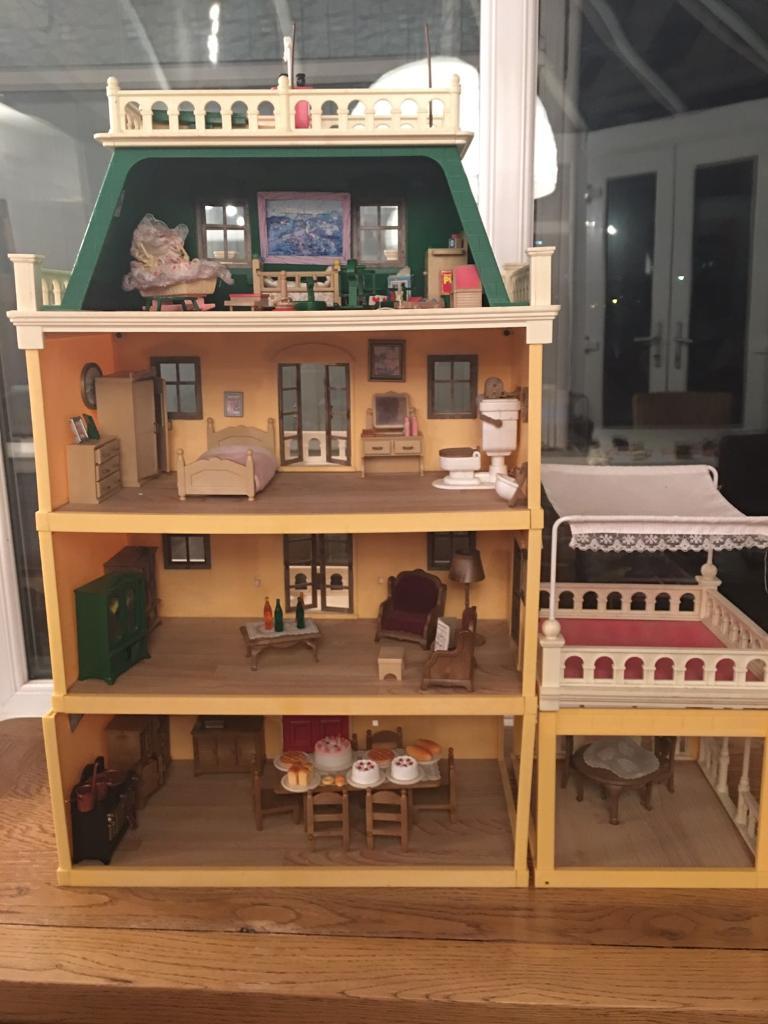 sylvanian families deluxe country mansion